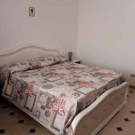 Nyaraló Sa Minda Noa